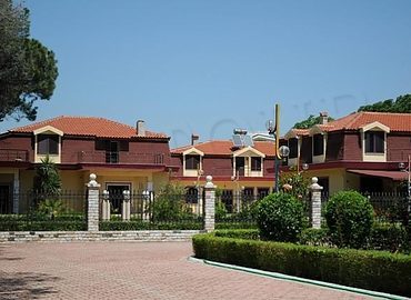 Kolaveri Resort