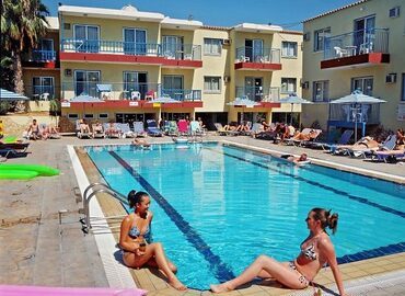 Maria Agia Napa Apts