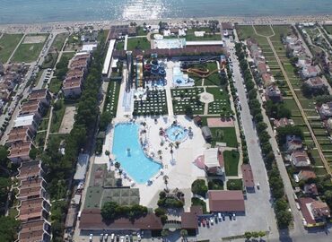 Risus Beach Resort Hotel