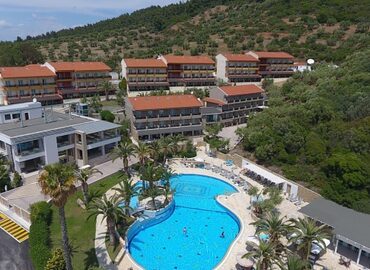 Lagomandra Hotel &amp; Spa