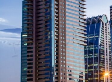 Pullman Dubai Jumeirah Lakes Towers