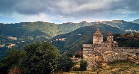 Дороги древности: Хор-Вирап, Арени, Татев и Нораванк