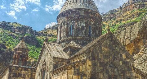 Самые яркие места Армении за 5 дней: Ереван, Севан, Дилижан и древние храмы