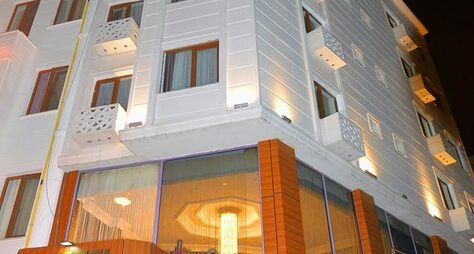 Marina City Hotel