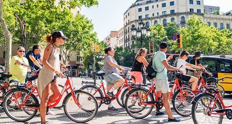 Вело-пешеходный тур: живая Барселона за 4 часа