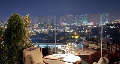 Ваш вечер в Стамбуле: лучшие крыши, бары, рестораны