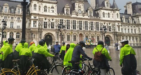 По средневековому Парижу — на велосипеде