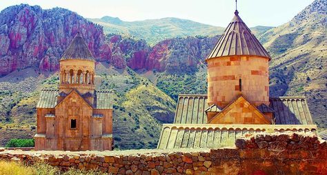 Хор Вирап, Нораванк и Арени — лучшее на юге Армении