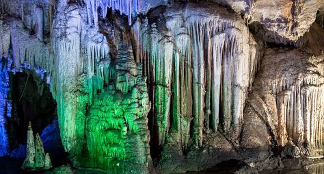 Сказочная пещера Шихуа