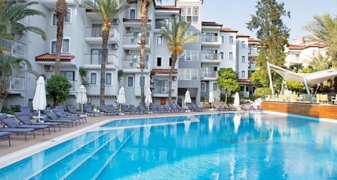 Sentido Marina Suites