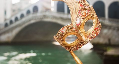 Венеция: звуки музыки и маски карнавала