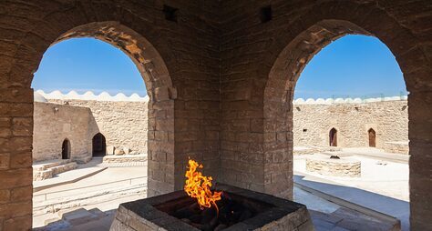 Огненный Баку: гончарный мастер-класс, древний храм и центр Гейдара Алиева