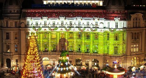 Обнять рождественский Бухарест