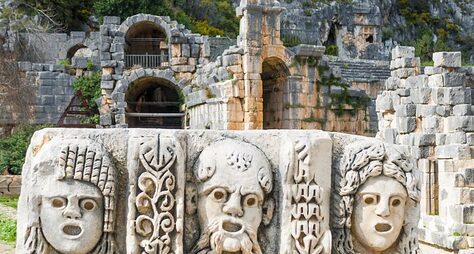 Античный город Мира и храм Святого Николая: путешествие из Кемера