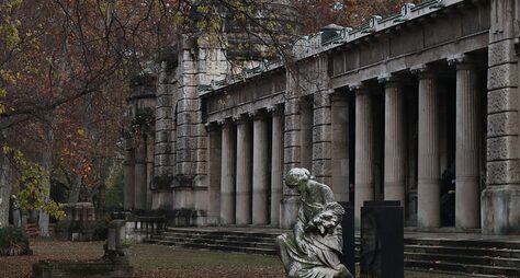 Другой Будапешт: прогулка по кладбищу Фиумеи