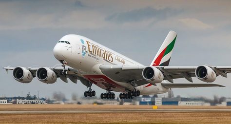 Авиакомпания Emirates вводит чрезвычайные меры предосторожности