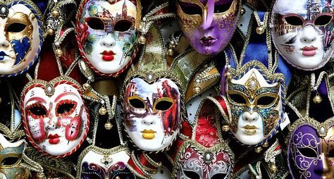 Мастер-класс по изготовлению карнавальной маски