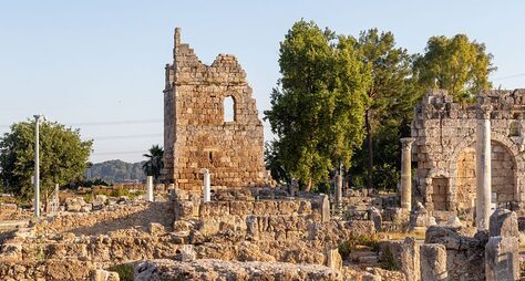 Античные города Перге и Аспендос: путешествие из Сиде