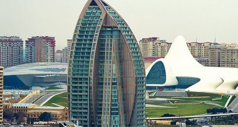 История, архитектура и колорит современного Баку